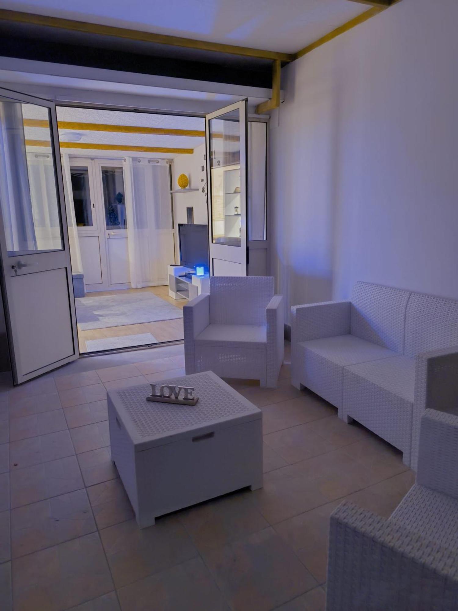 Gm&V Casa Vacanze Isola delle Femmine Eksteriør bilde